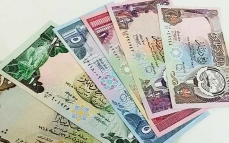 سعر الدينار الكويتي مقابل الجنيه المصري الأربعاء 18 مارس
